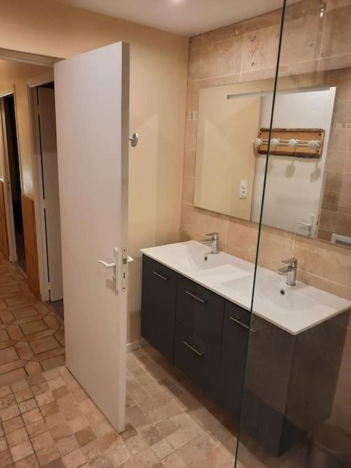Appartement Tout Confort , Centre Loudenvielle Eksteriør billede