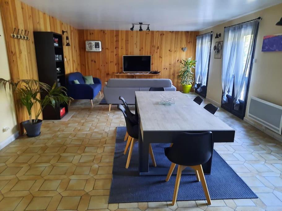 Appartement Tout Confort , Centre Loudenvielle Eksteriør billede